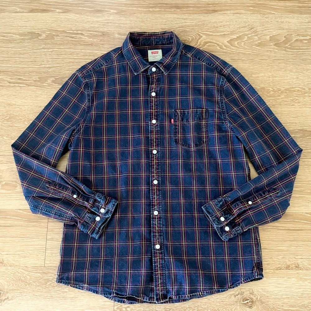 Levi's Men's Navy Red Checkered Shirt button up slim fit long sleeve size L